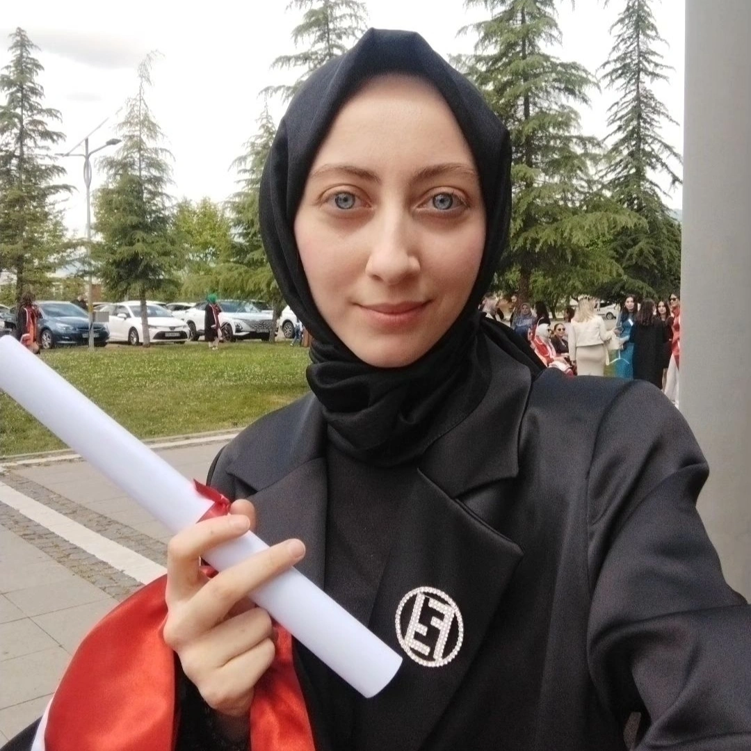 Buse Karakuş
